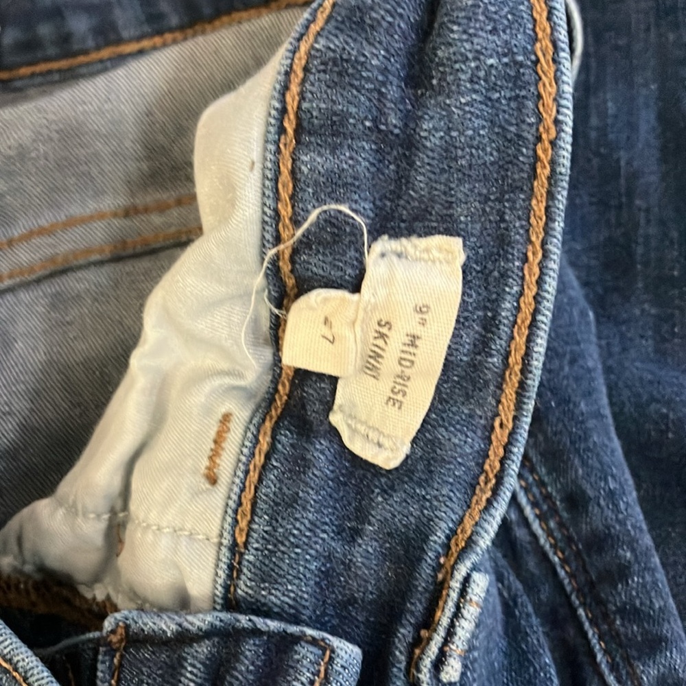 Madewell 9" Mid-Rise Skinny Jeans - Picture 5 of 7